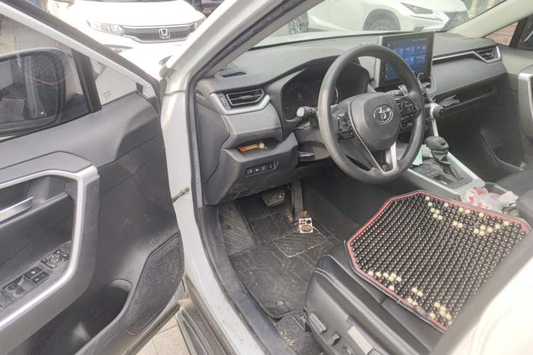 Used Toyota RAV4 2021 2.0L CVT 4x4 Trend Edition