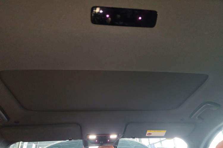 Used Li Auto L8 2023 Pro Model