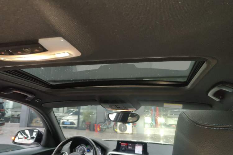 Used BMW 1 Series 2018 M140i Headliner