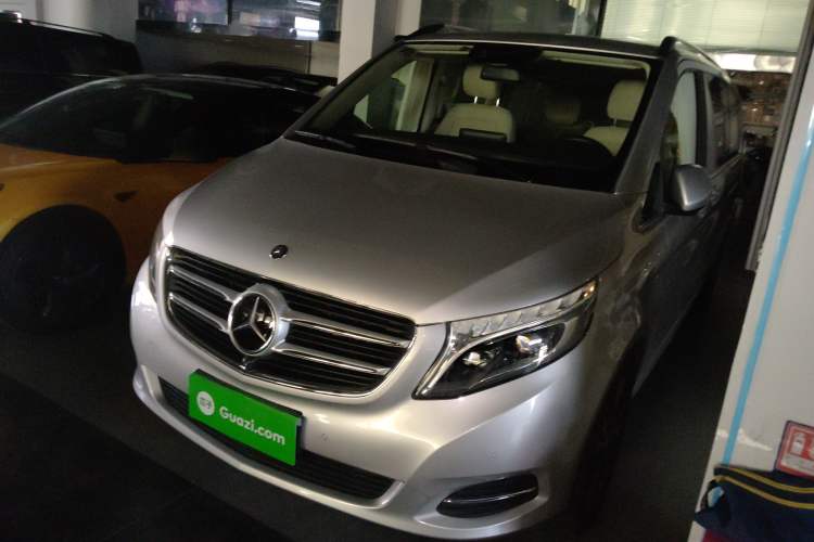 Used Mercedes-Benz V-Class 2016 V 260 L Prestige Extended Edition