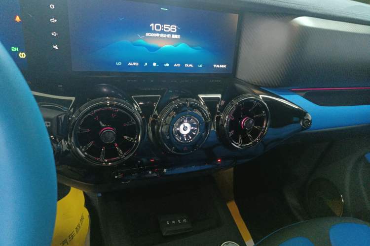 Used Cyberspace Tank 300 2023 2.0T Cyber Knight