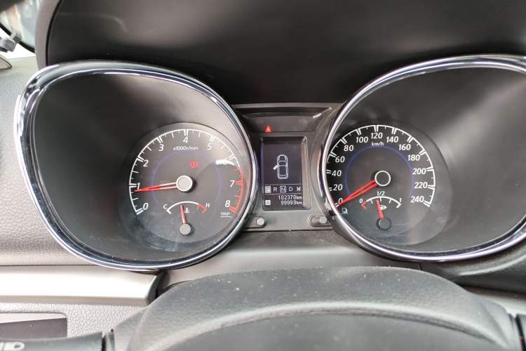 Used Venucia T70 2016 2.0L CVT Smart Edition