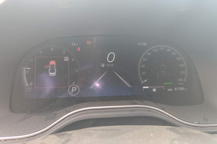 Used Toyota Avalon 2023 2.0L XLE Deluxe Edition