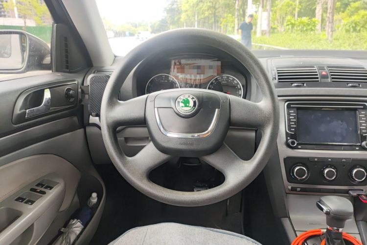 Used Skoda Octavia 2010 1.6L Automatic Eado Edition
