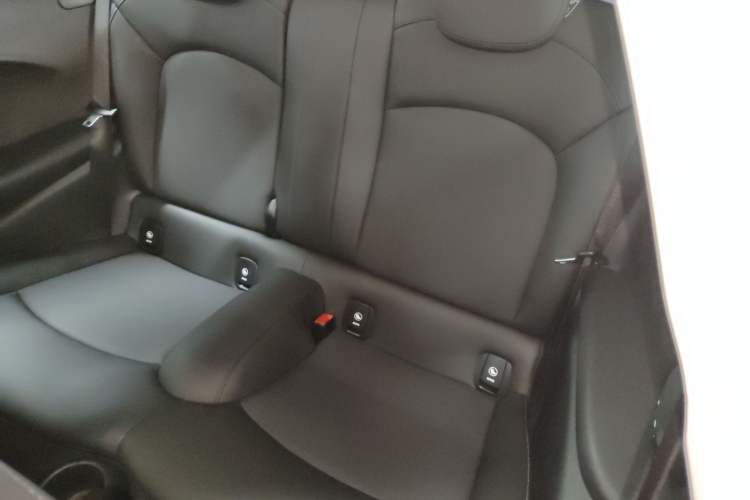 Used MINI MINI 2021 2.0T COOPER S Classic Edition
