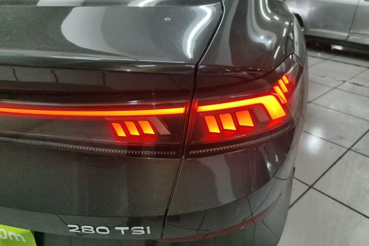 Used Volkswagen Lamando 2024 Lavida L 280TSI DSG Cool & Spicy Edition