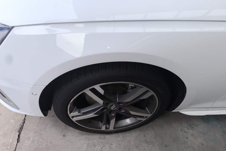 Used Audi A4L 2020 40 TFSI Luxury Dynamic Model
