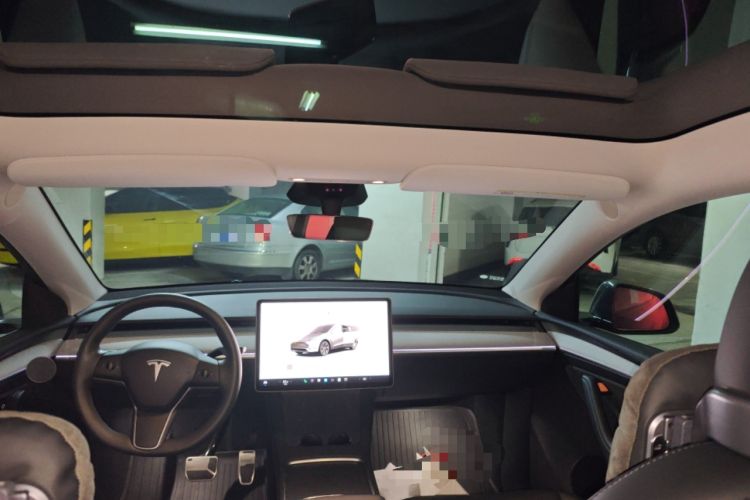 Used Tesla Model Y 2024 Rear-Wheel-Drive Version
