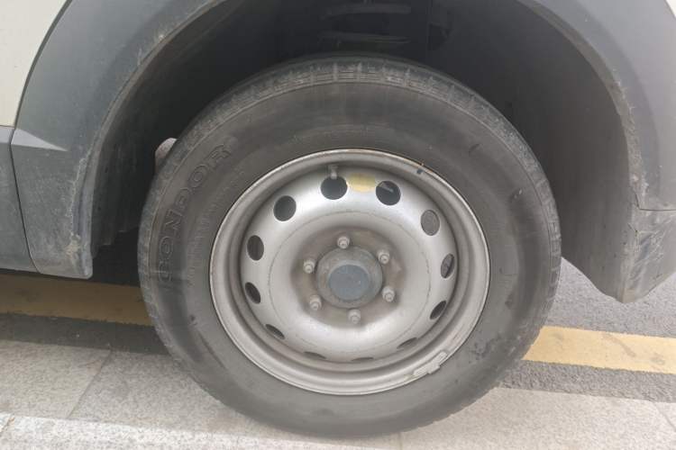 Used Karry Dolphin EV 2023 Wealth Edition