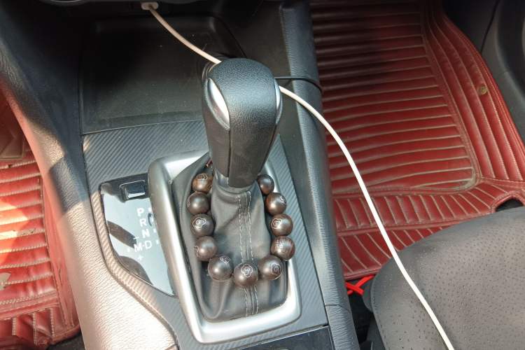 Used Mazda 3 Axela 2017 Sedan 1.5L Automatic Comfort Model China VI Standard Gear Lever