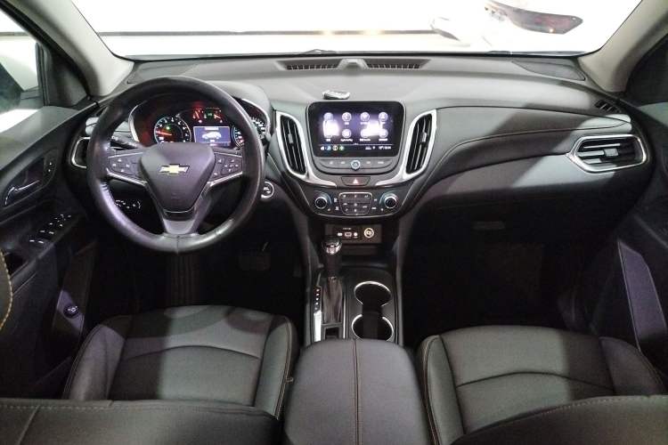 Used Chevrolet Equinox 2019 535T Automatic YuJie Edition China VI Center Console