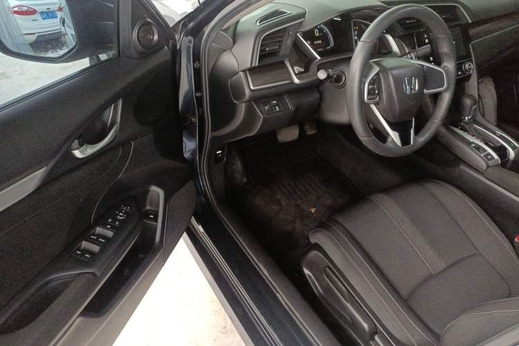 Used Honda Civic 2019 220TURBO CVT Dynamic Edition China VI