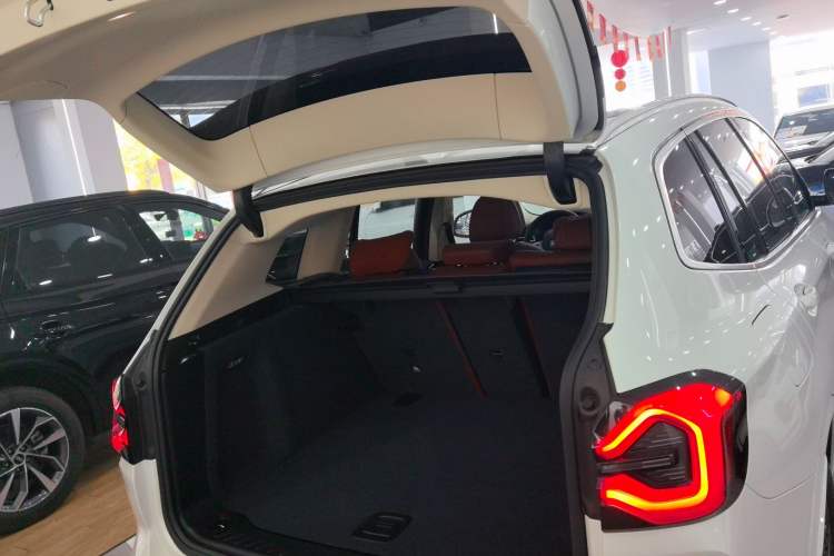 Used BMW X3 2023 xDrive25i M Sport Package
