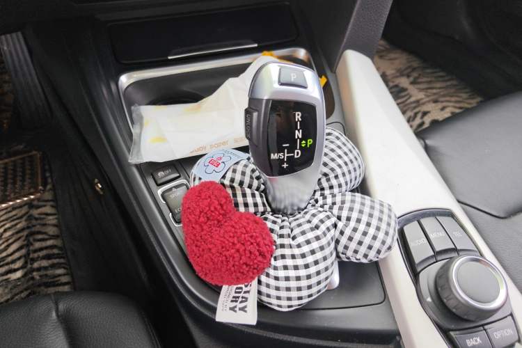 Used BMW 3 Series GT 2013 320i Leading Model