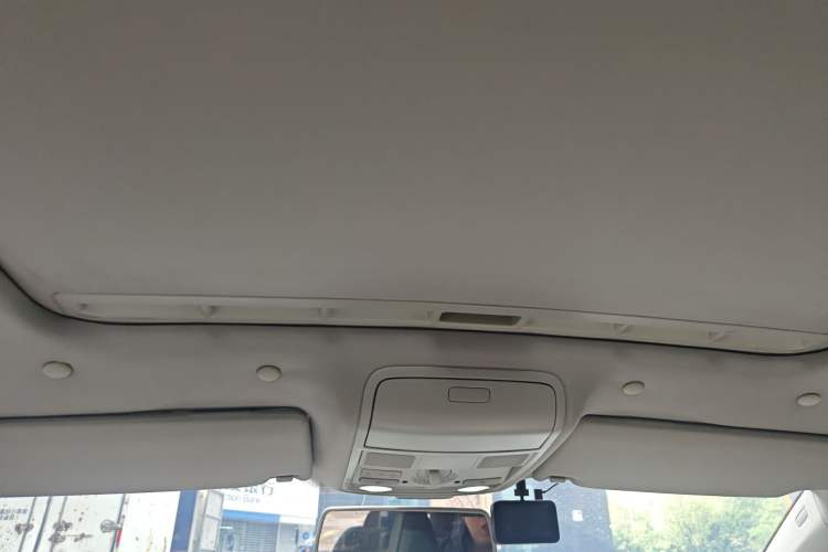 Used Volkswagen Golf 2012 1.6L Automatic Comfort Model Headliner