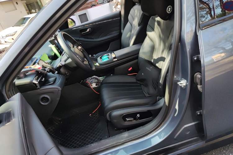 Used AION RT 2025 650 Zhijihao Edition
