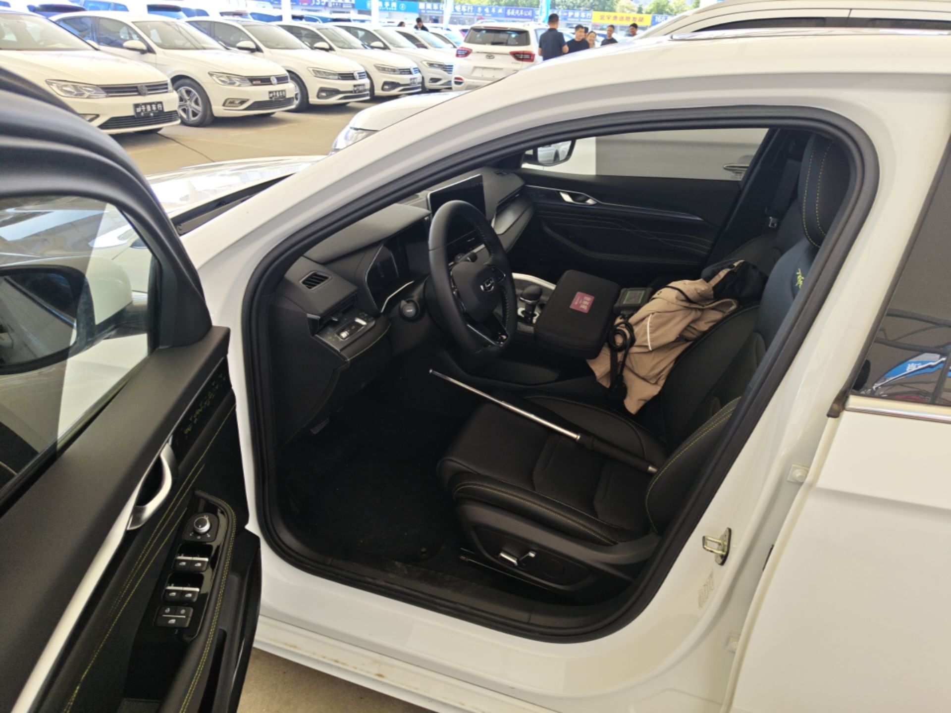 Geely Auto Preface 2023 1.5TD Fuyao Version — снимка 18