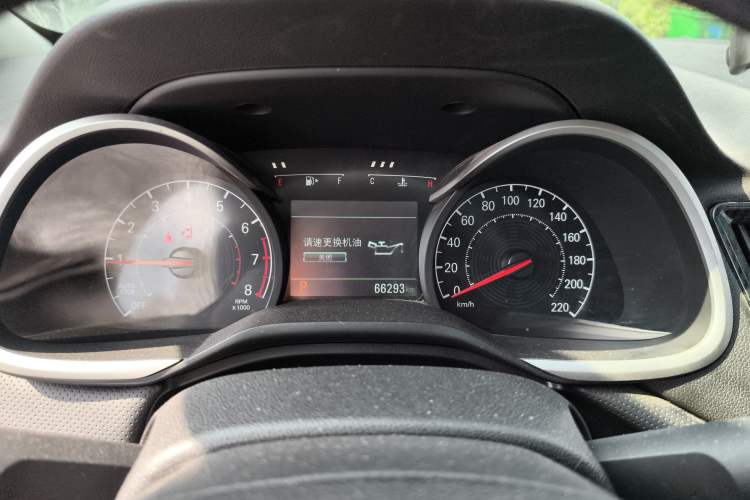 Used Chevrolet Monza 2019 Redline 320T Dual-Clutch Sporty Version China VI Standard