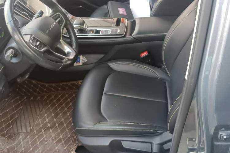 Used Roewe i6 MAX New Energy 2022 EV 600 Grand Touring Edition with Skyroof
