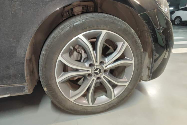 Used Mercedes-Benz E-Class 2022 Second Facelift E 300 L Sport Luxury Edition
