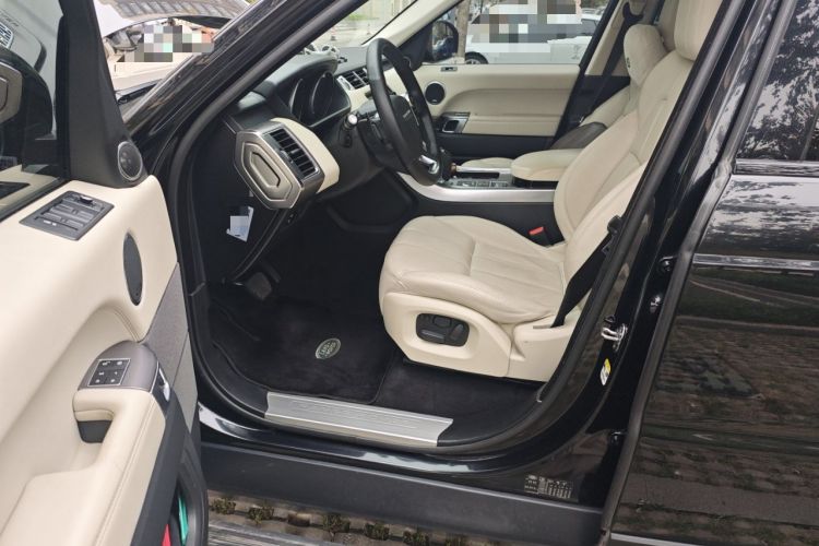 Used Land Rover Range Sport 

