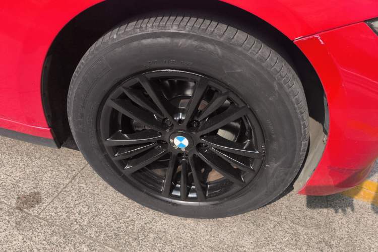 Used BMW 3 Series 2013 320Li Fashion Model
