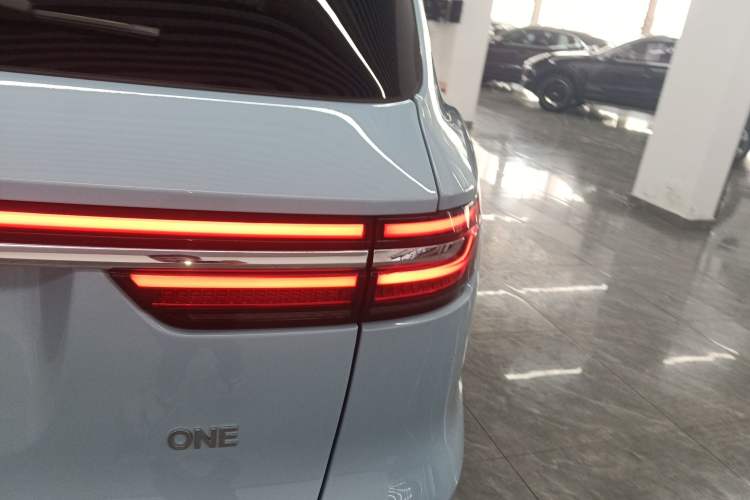 Used Li Auto ONE 2020 Extended-Range 6-Seater Version
