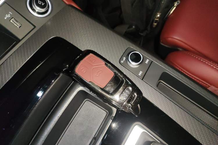 Used Audi Q5L 2025 quattro 45th Anniversary Edition 45 TFSI Luxury Dynamic Model