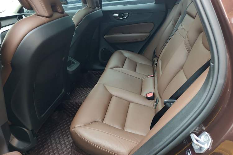 Used Volvo XC60 2020 T5 4x4 Zhiyi Luxury Edition