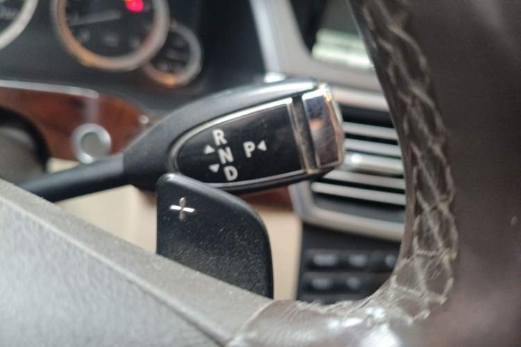 Used Mercedes-Benz E-Class 2013 E 260 L CGI Elegant Model