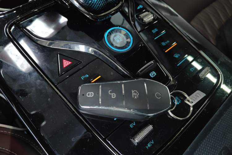 Used BYD Han 2023 DM-i Champion Edition 121KM Prestige Model