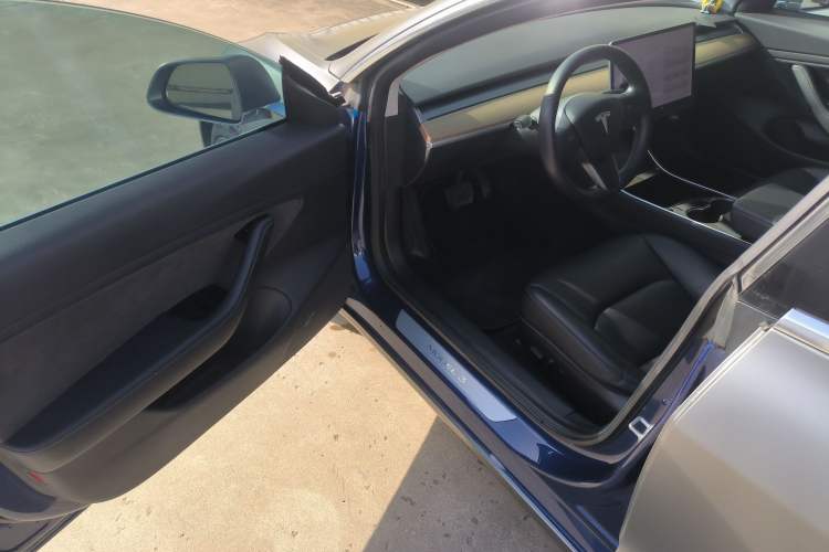 Used Tesla Model 3 (Import) 2019 Long-Range All-Wheel-Drive Version