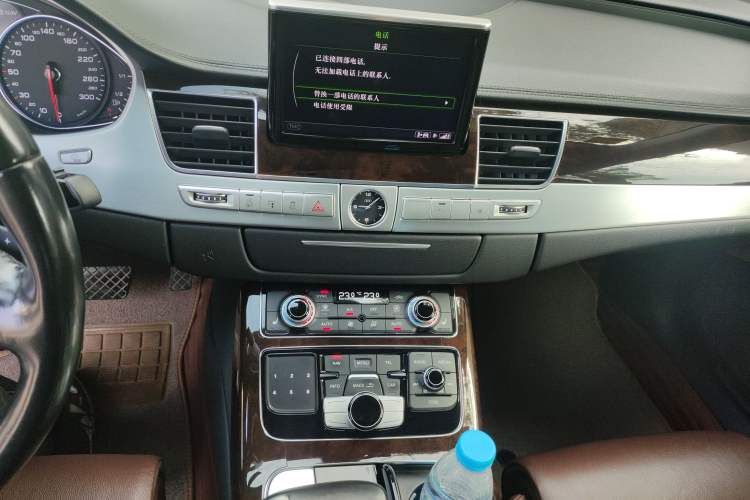 Used Audi A8 2014 A8L 45 TFSI quattro Comfort model Audio And AC Panel