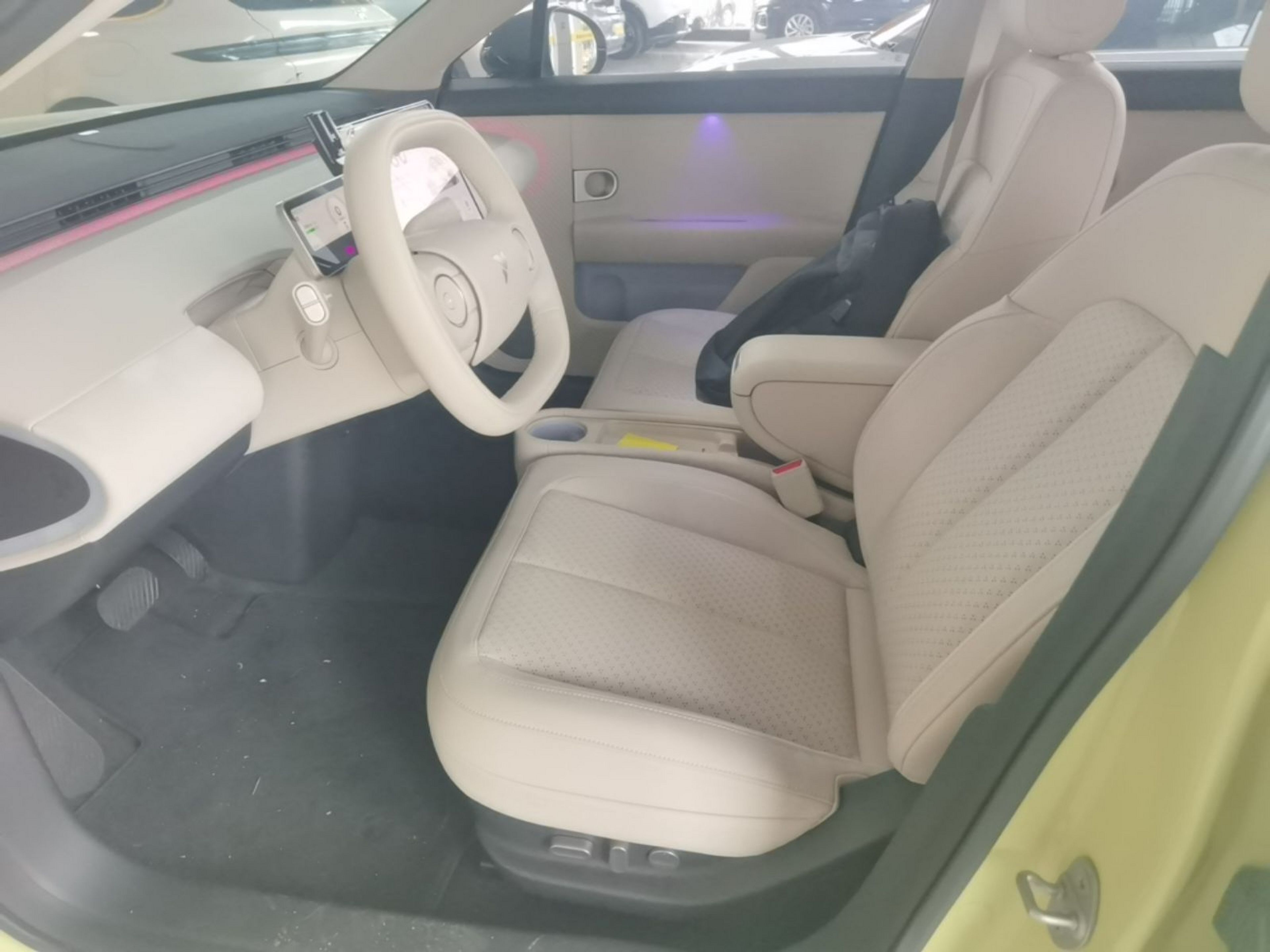 Interior delantero