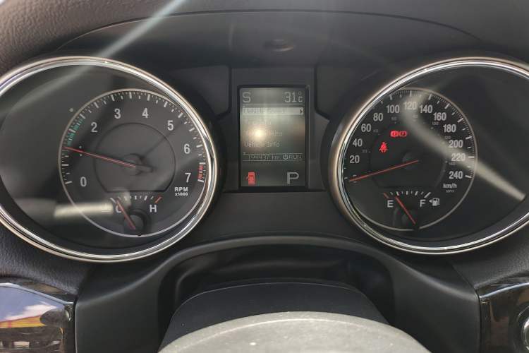 Used Jeep Grand Cherokee 2011 3.6L Comfort Edition