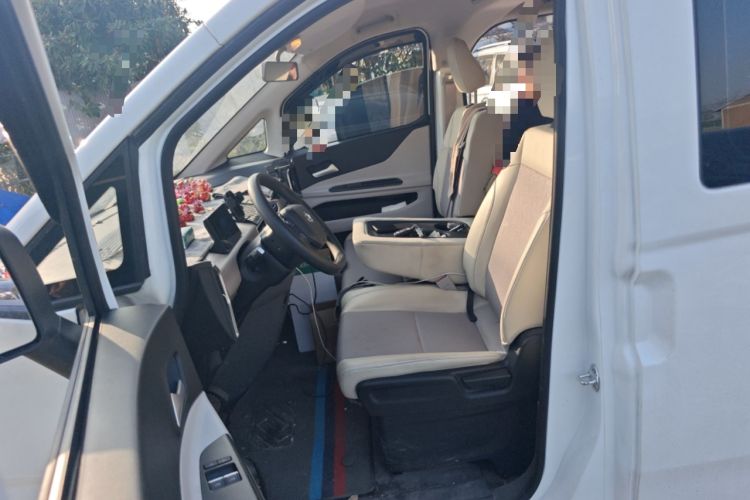 Used CHANGAN KUAYUE Starlight EV 2025 Model 7-Passenger Passenger Vehicle, 350 km, Luxury Edition Left Front Seat