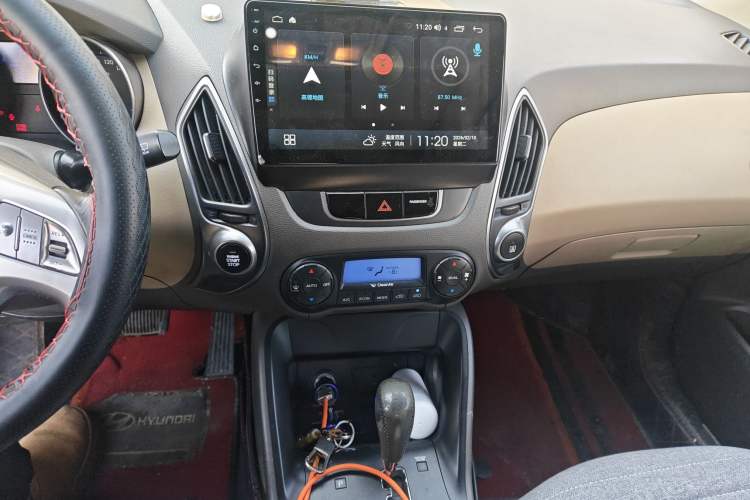 Used Hyundai ix35 2010 2.0L Automatic Two-Wheel Drive Elite Edition GLS
