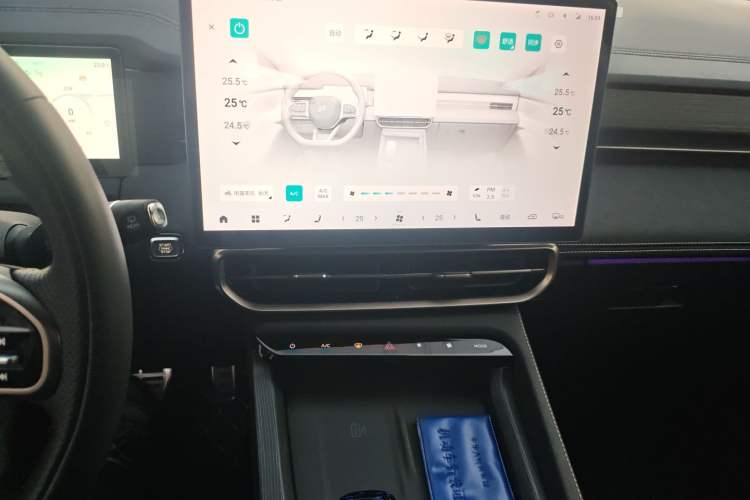 Used JETOUR Shanhai Shanhai L9 2024 1.5TD 2DHT Max 5-Seater
