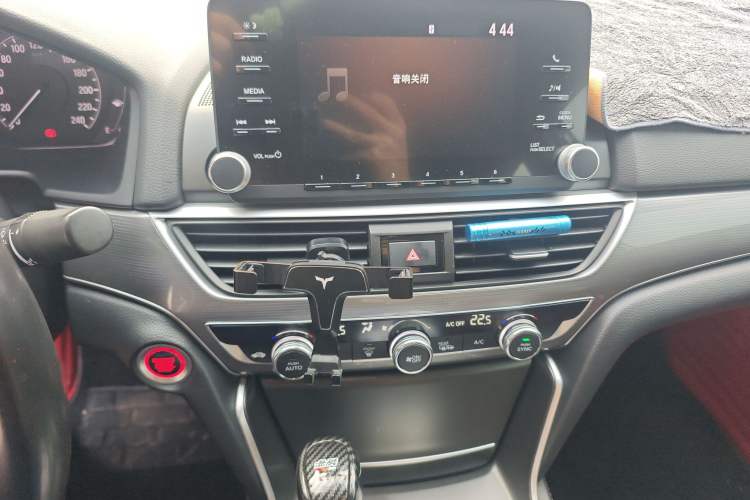 Used Honda Accord 2018 260TURBO Elite Edition China VI Audio And AC Panel