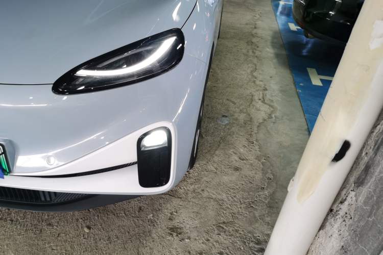 Used ARCFOX Kaola 2023 Family Edition Pro
