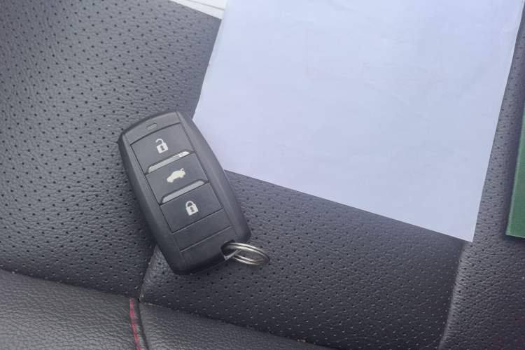 Used CHANGAN CS75 2017 Shangkui Edition 1.5T Automatic Fengyue Model Vehicle Key