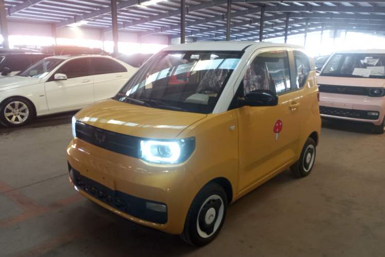 Used Wuling Hongguang MINIEV 2022 Macaron Premium Model – Lithium Iron Phosphate