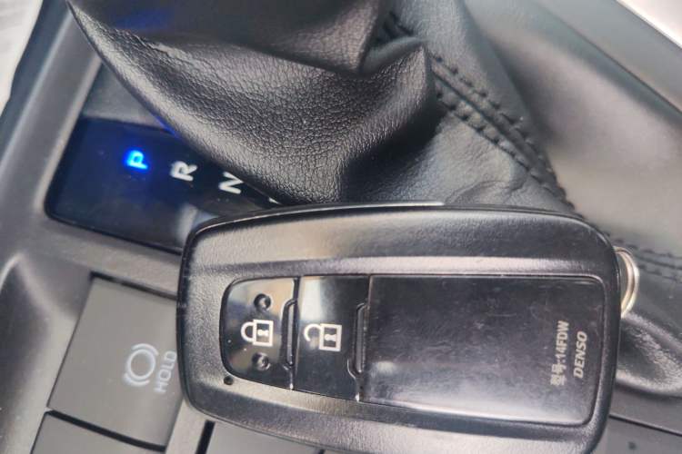 Used Toyota RAV4 2023 Dual-Engine 2.5L E-CVT Four-Wheel Drive Elite Plus Edition