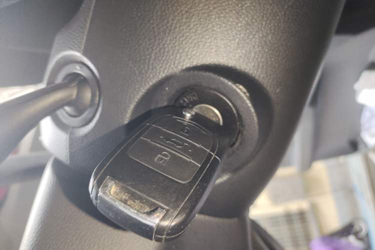 Used Wuling Hongguang PLUS 2020 1.5L Manual Standard Edition 5 Seats