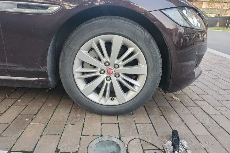 Used Jaguar XFL 2019 XFL 2.0T 200PS Two-Wheel-Drive Luxury Edition
