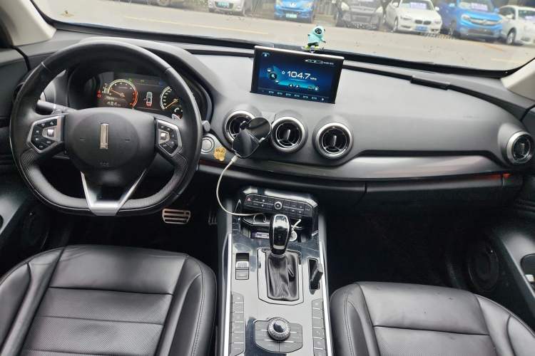 Used Wey VV7 2017 2.0T Flagship Model
