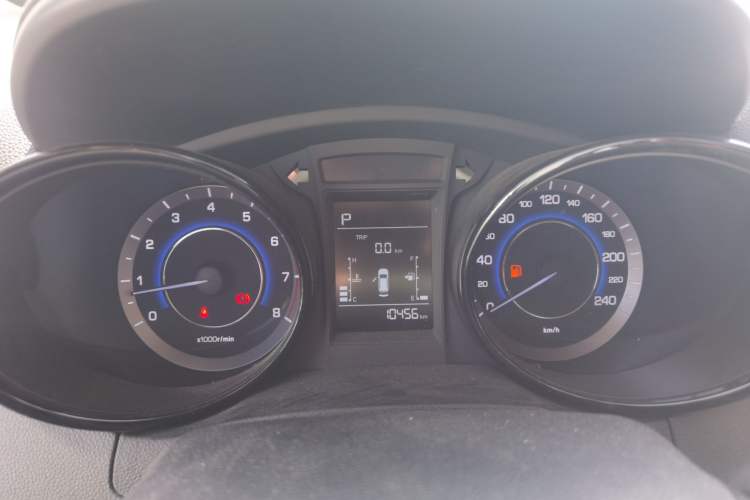 Used CHANGAN CS15 2016 1.5L Automatic Fashion Edition Instrument Cluster