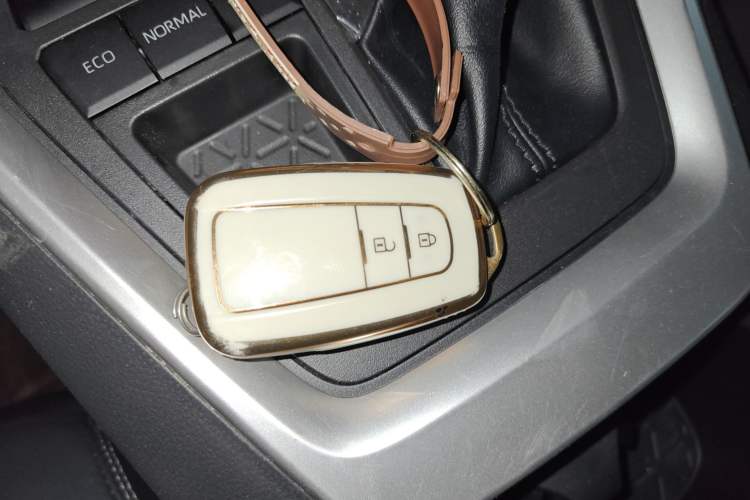 Used Toyota RAV4 2023 2.0L CVT Two-Wheel Drive Fashion Plus Edition