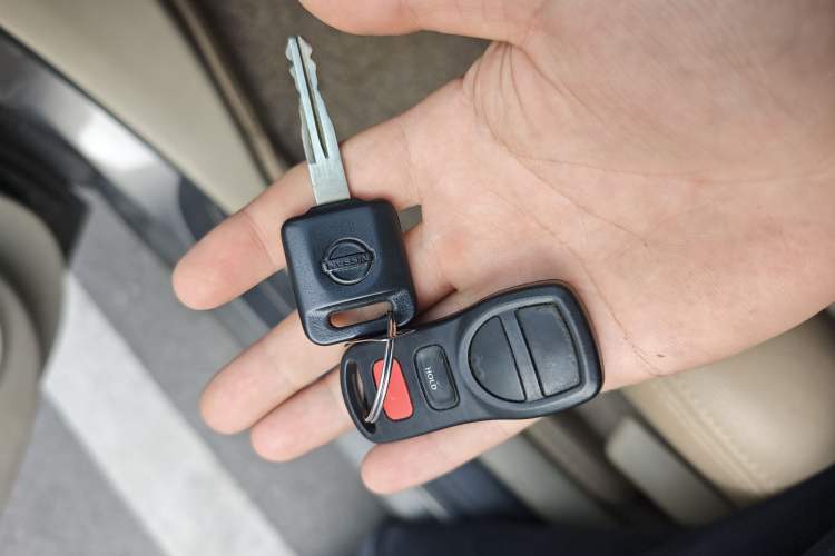 Used Nissan Sylphy 2012 Classic 1.6XE Manual Comfort Edition
