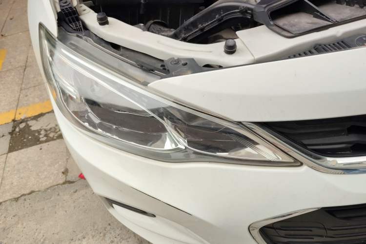 Used Chevrolet Cavalier 2018 320 Manual Enjoyment Edition Right Front Headlight